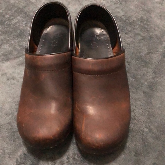 poshmark dansko clogs